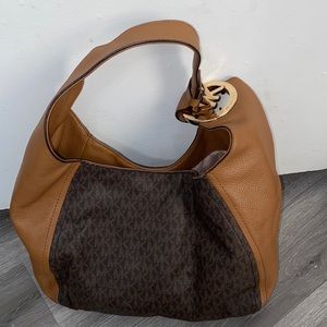 Michael Kors Authentic Purse